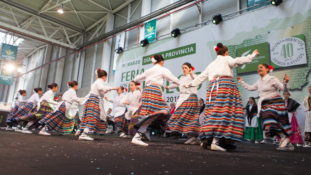 Más de 22.000 personas visitan la VI Feria de los Pueblos