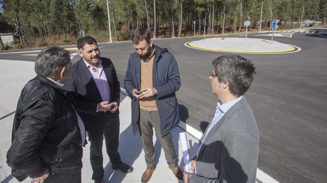 Caldelas de Tui se moviliza contra los pasos elevados