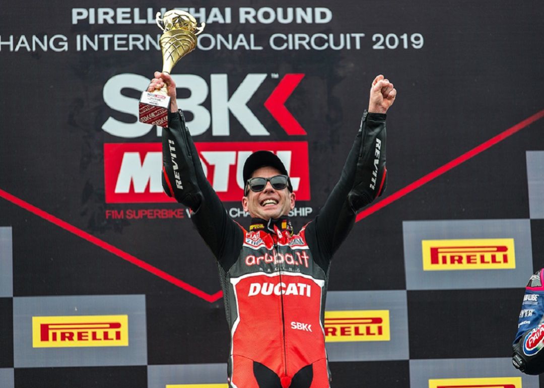Bautista sella "un fin de semana perfecto" Bautista sella "un fin de semana perfecto"