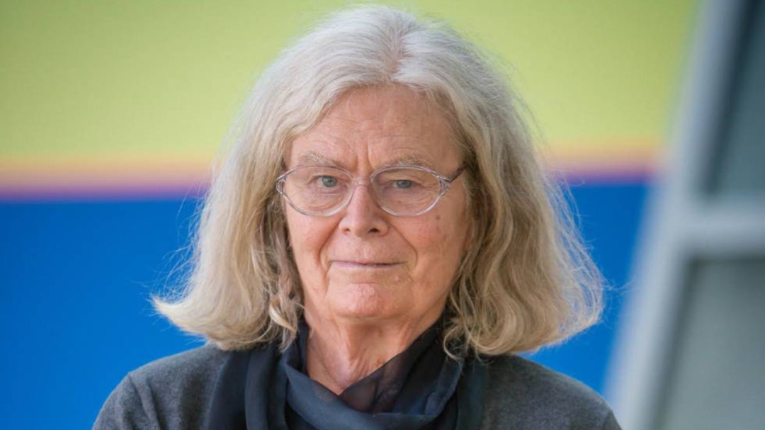 Una mujer gana por primera vez el premio 'Nobel' de Matemáticas
