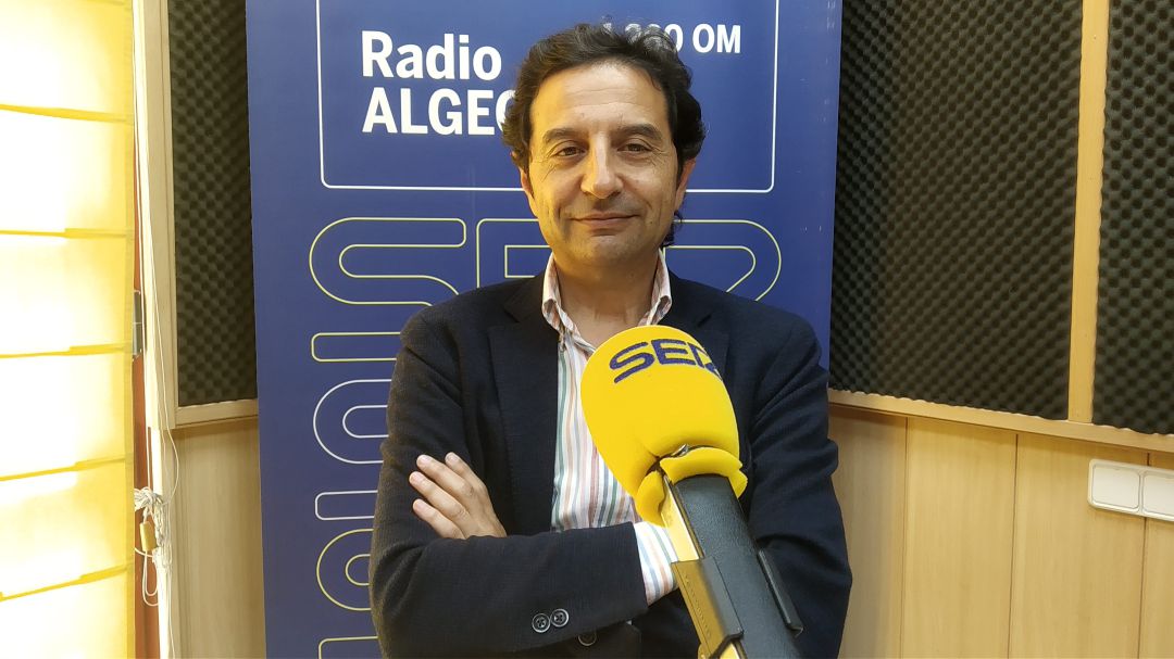 José Luis lara durante el programa en el que hemos hablado de este VI Encuentro Internacional de Guitarra Paco de Lucía. José Luis lara durante el programa en el que hemos hablado de este VI Encuentro Internacional de Guitarra Paco de Lucía.