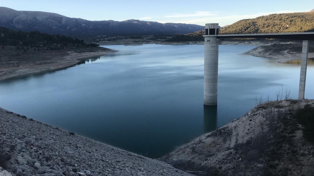 Denuncian la "ineficacia" del pantano de San Clemente
