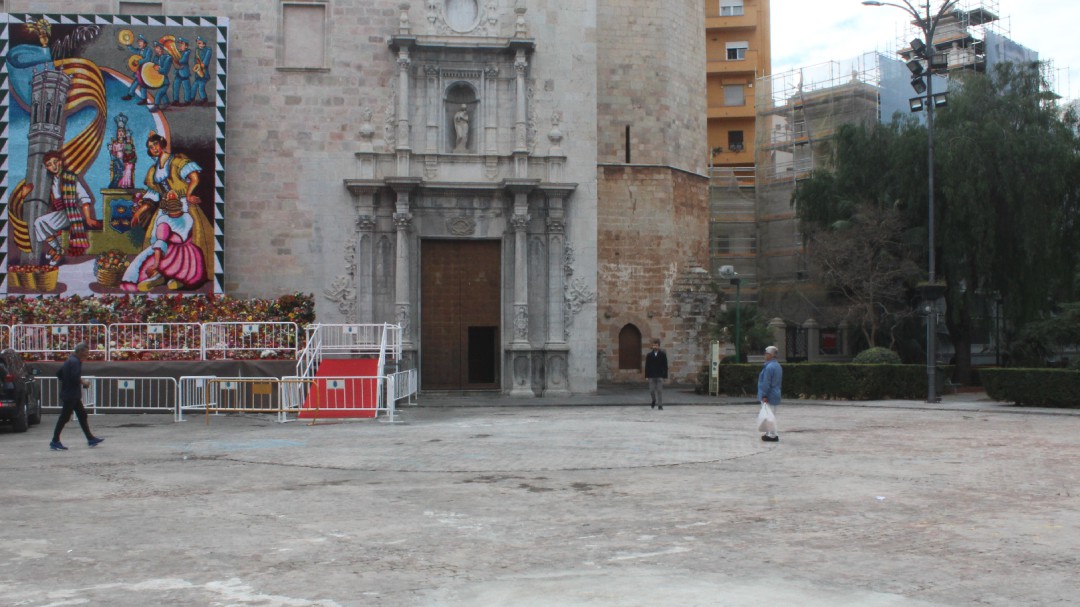Las calles vuelven a la normalidad unas horas después de la Cremà de las Fallas