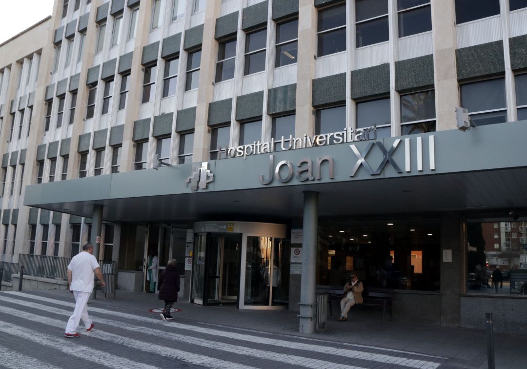 Beques d'investigació per evitar la fuga de metges