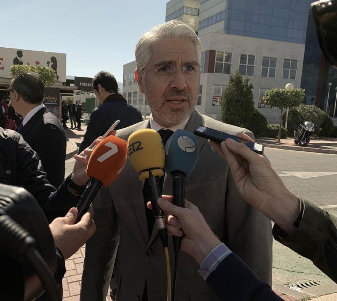 Mauricio García de la Vega Mauricio García de la Vega
