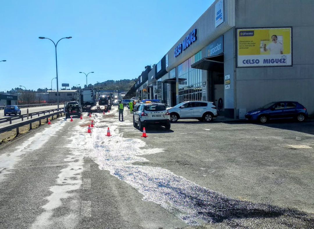 El accidente se produjo sobre las doce del mediodía de hoy jueves El accidente se produjo sobre las doce del mediodía de hoy jueves