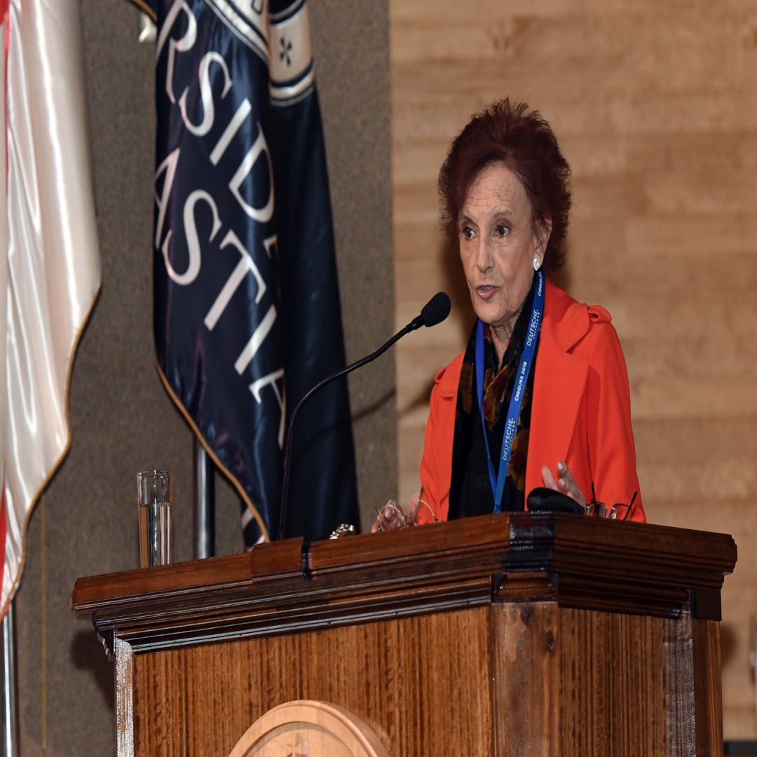 La nueva doctora honoris causa de la USAL, Rocío Fernández Ballesteros La nueva doctora honoris causa de la USAL, Rocío Fernández Ballesteros