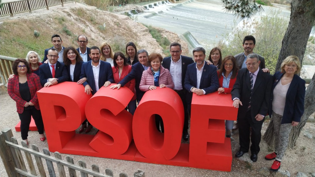 El PSOE presenta sus candidaturas con equipos preparados para evitar que la ultraderecha decida las políticas en nuestro país