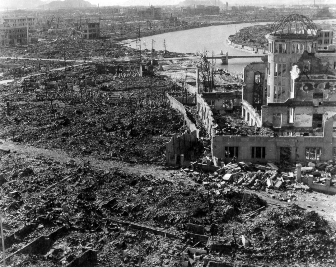 Hiroshima, arrasada tras la bomba atómica Hiroshima, arrasada tras la bomba atómica
