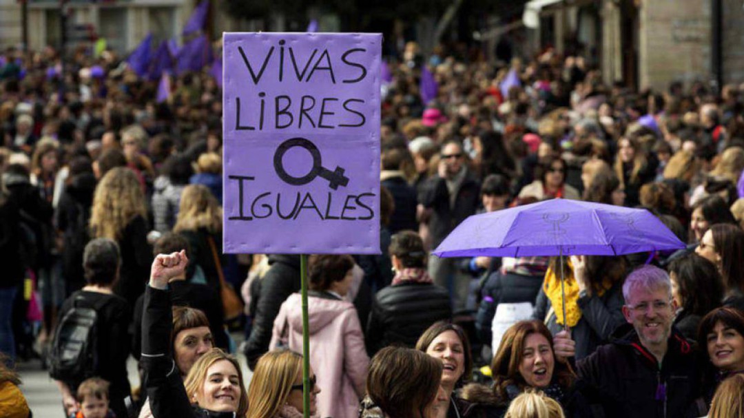 Los docentes de Madrid, obligados a declarar que secundaron la huelga del 8M