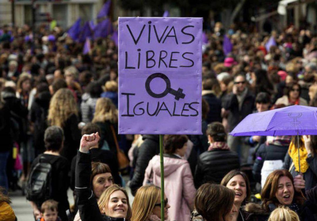 Los docentes de Madrid, obligados a declarar que secundaron la huelga del 8M