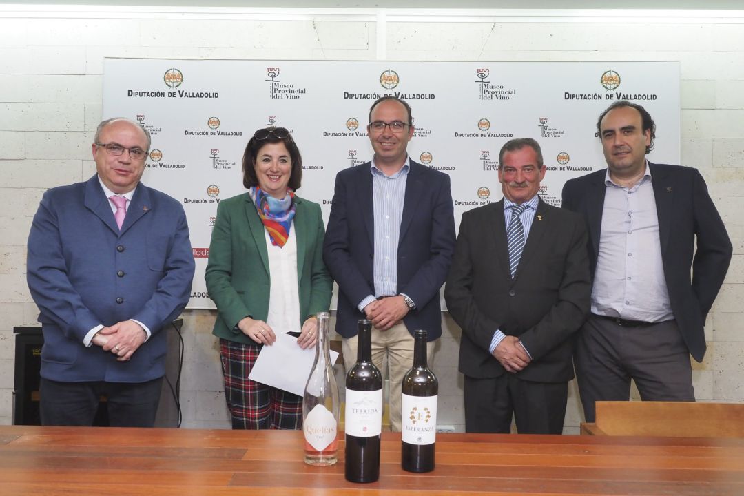 Tinto Tebaida 2015,elegido Vino del Museo 2019 - 20 Aniversario Tinto Tebaida 2015,elegido Vino del Museo 2019 - 20 Aniversario