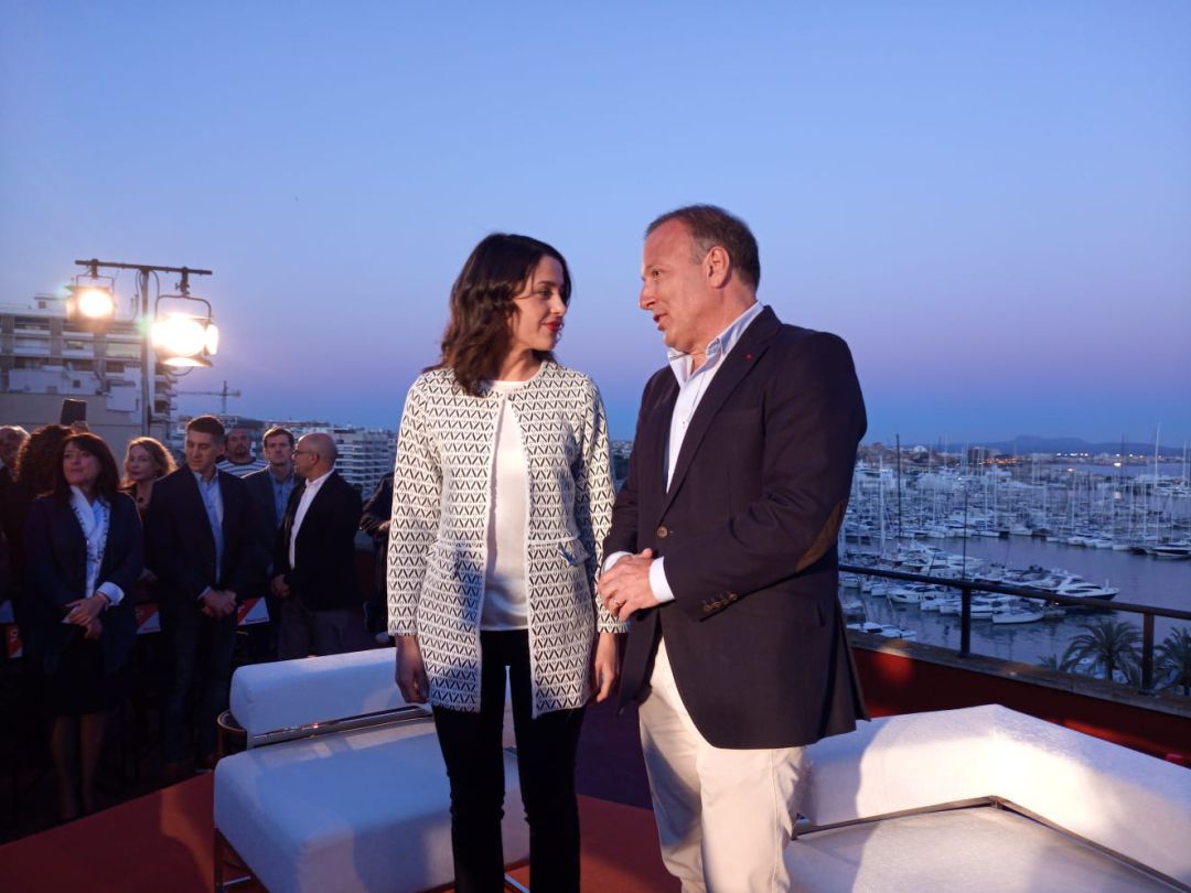 Arrimadas promete en Palma un sistema de financiación justo para Balears Arrimadas promete en Palma un sistema de financiación justo para Balears