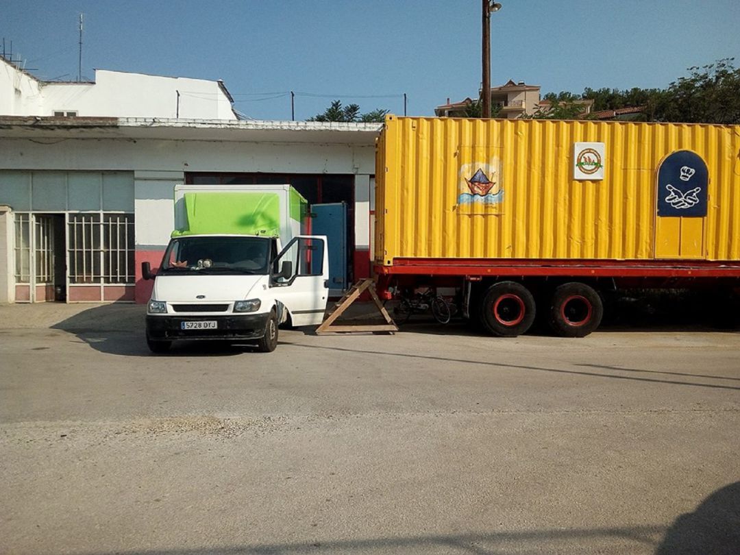 Movil Kitchen, el 'food truck' más solidario tiene alma de Guadalajara: Movil Kitchen, el 'food truck' más solidario tiene alma de Guadalajara Movil Kitchen, el 'food truck' más solidario tiene alma de Guadalajara: Movil Kitchen, el 'food truck' más solidario tiene alma de Guadalajara