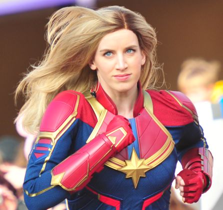 A ella, se han unido Doctor Strange, Spider-Man, Thor, Black Panther, La Viuda Negra y el Capitán América entre otros A ella, se han unido Doctor Strange, Spider-Man, Thor, Black Panther, La Viuda Negra y el Capitán América entre otros