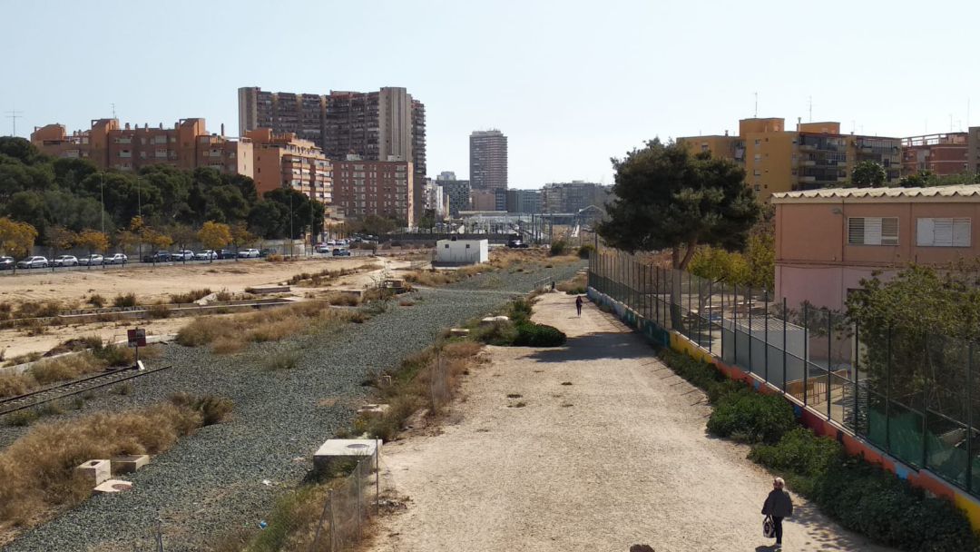 Vista de los terrenos en los que debe construirse el Parque Central Vista de los terrenos en los que debe construirse el Parque Central