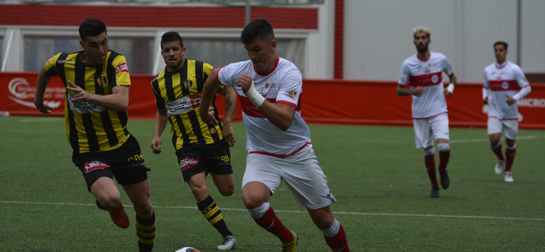 El equipo de Manolo Cano deja escapar tres puntos importantísimos para el equipo El equipo de Manolo Cano deja escapar tres puntos importantísimos para el equipo