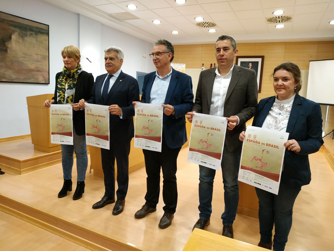 Presentación del partido amistoso entre las selecciones de España y Brasil Presentación del partido amistoso entre las selecciones de España y Brasil