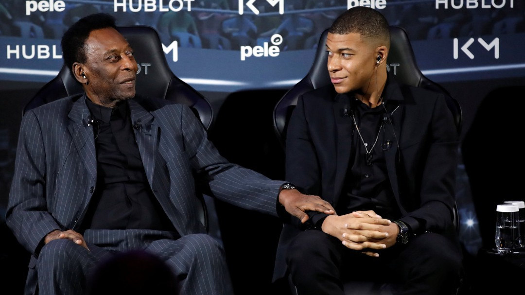 Pelé, a Mbappé: "Tienes el estilo de un brasileño"