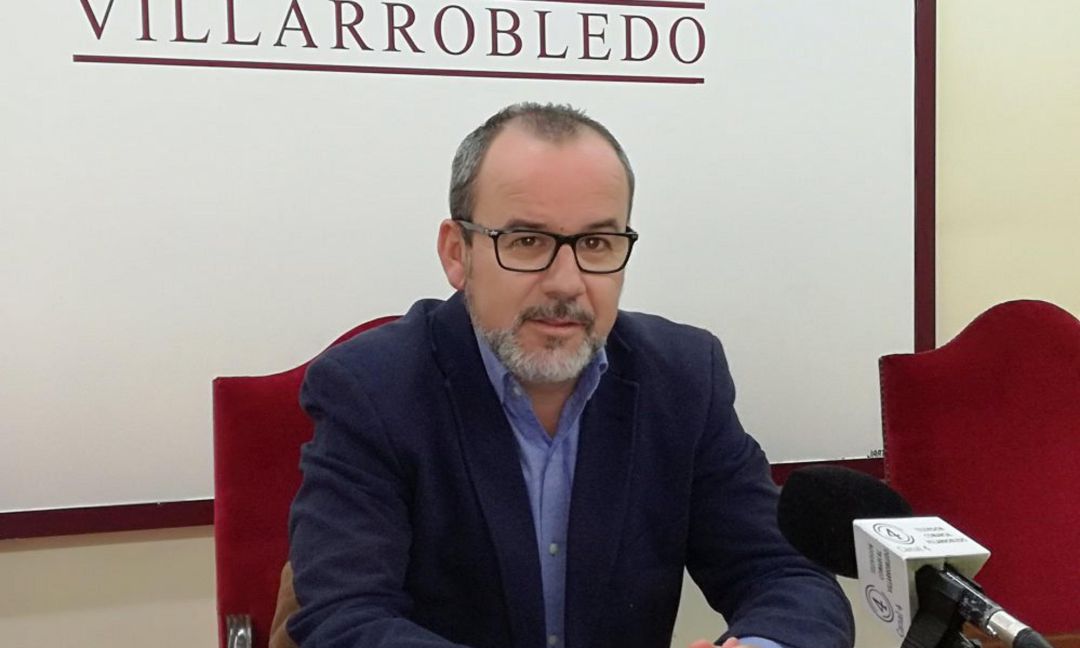 El alcalde de Villarrobledo destaca la reducción de 21 millones de euros de la deuda en su gestión económica El alcalde de Villarrobledo destaca la reducción de 21 millones de euros de la deuda en su gestión económica