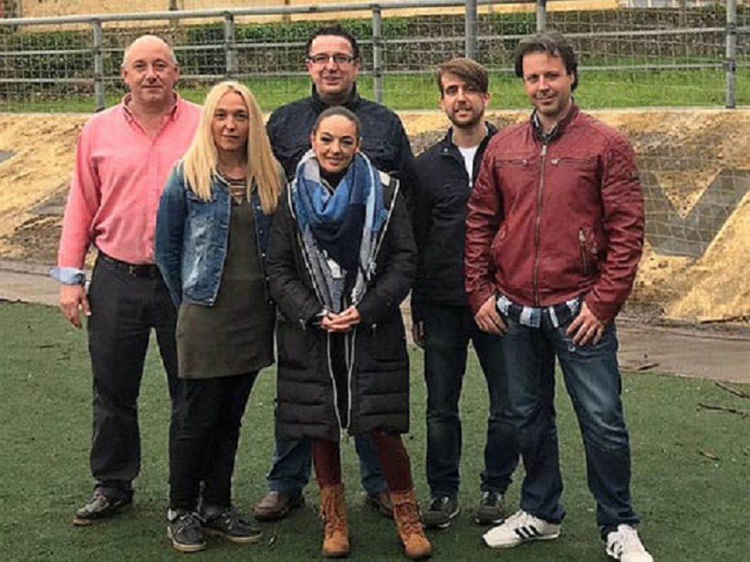 Integrantes de la Asociación de Dislexia de Cantabria. Integrantes de la Asociación de Dislexia de Cantabria.