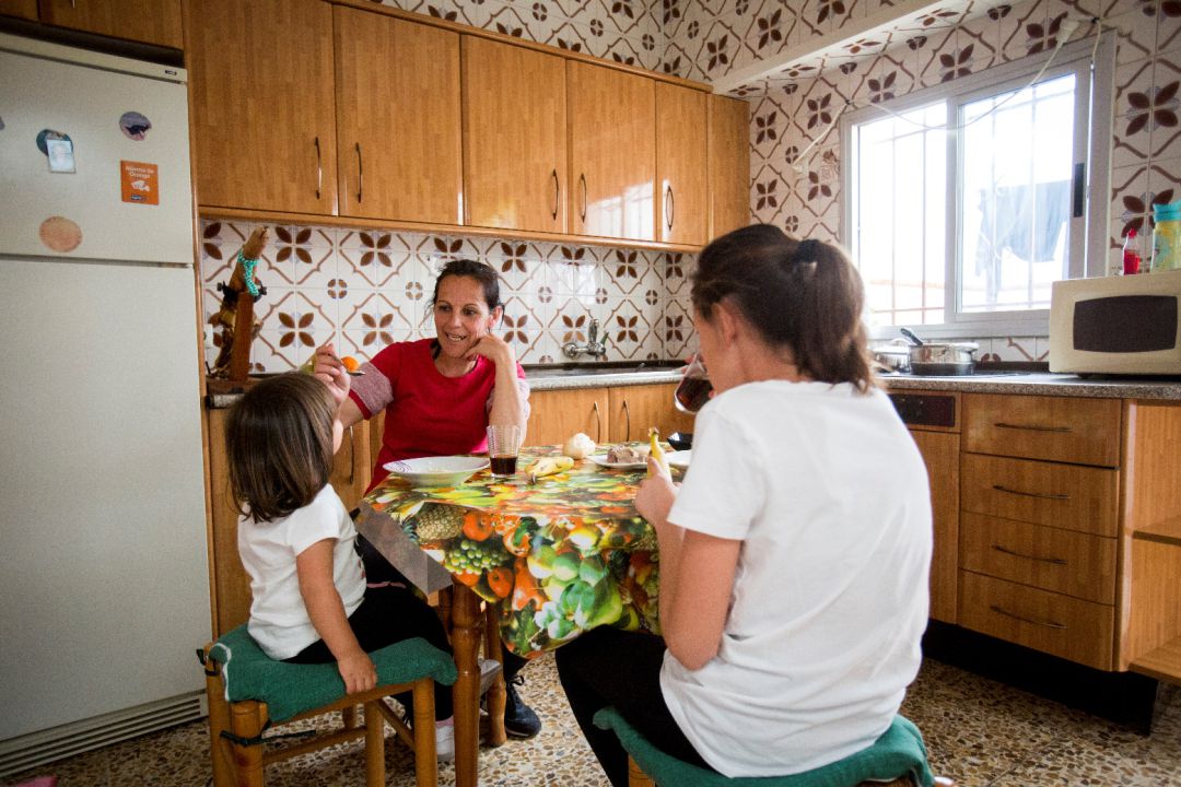 La renta mínima sólo ha llegado al 4 por ciento de los niños en situación de pobreza severa La renta mínima sólo ha llegado al 4 por ciento de los niños en situación de pobreza severa