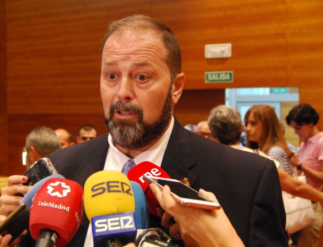 Andrés Martínez, alcalde de Arroyomolinos y candidato a las municipales Andrés Martínez, alcalde de Arroyomolinos y candidato a las municipales