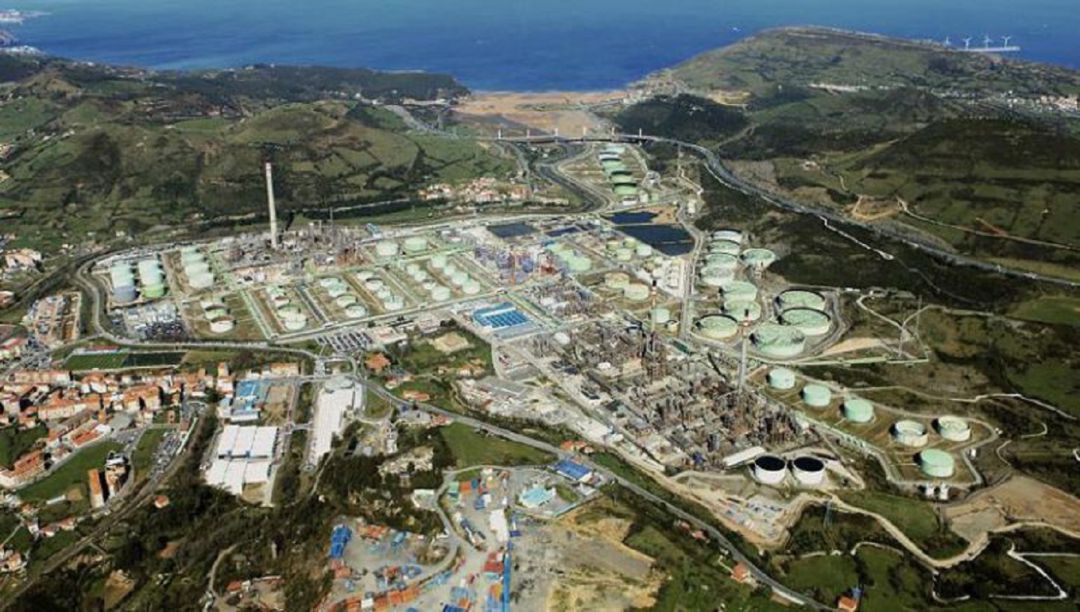 Petronor, en el top 10 de los mayores emisores de CO2 en el Estado Petronor, en el top 10 de los mayores emisores de CO2 en el Estado