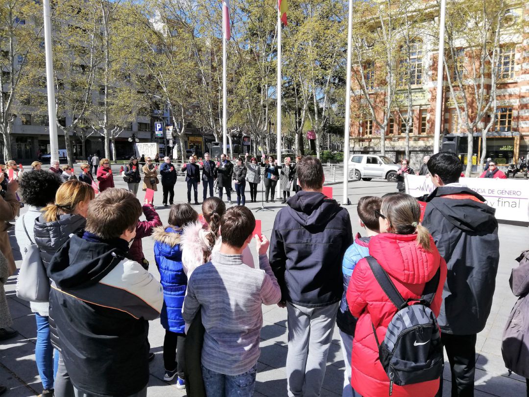 Casi 2 millones de euros para La Rioja del Pacto de Estado contra la Violencia de Género Casi 2 millones de euros para La Rioja del Pacto de Estado contra la Violencia de Género