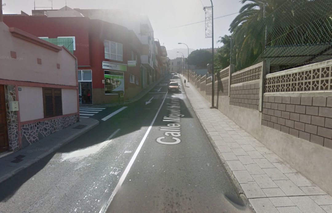Fallece al quedar atrapado entre un muro y un camión en La Orotava Fallece al quedar atrapado entre un muro y un camión en La Orotava