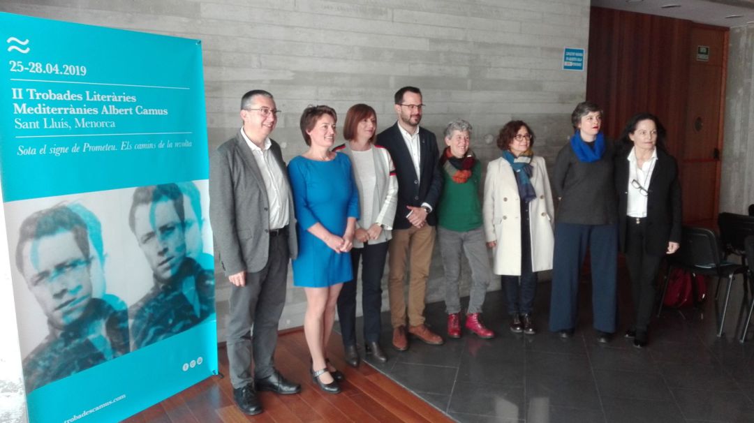 Les Trobades seran del 25 al 28 d'abril a Sant Lluís. Les Trobades seran del 25 al 28 d'abril a Sant Lluís.