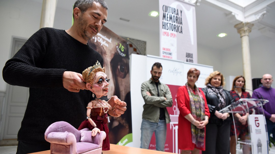 'El Rinconcillo' apuesta por los títeres hechos en Granada
