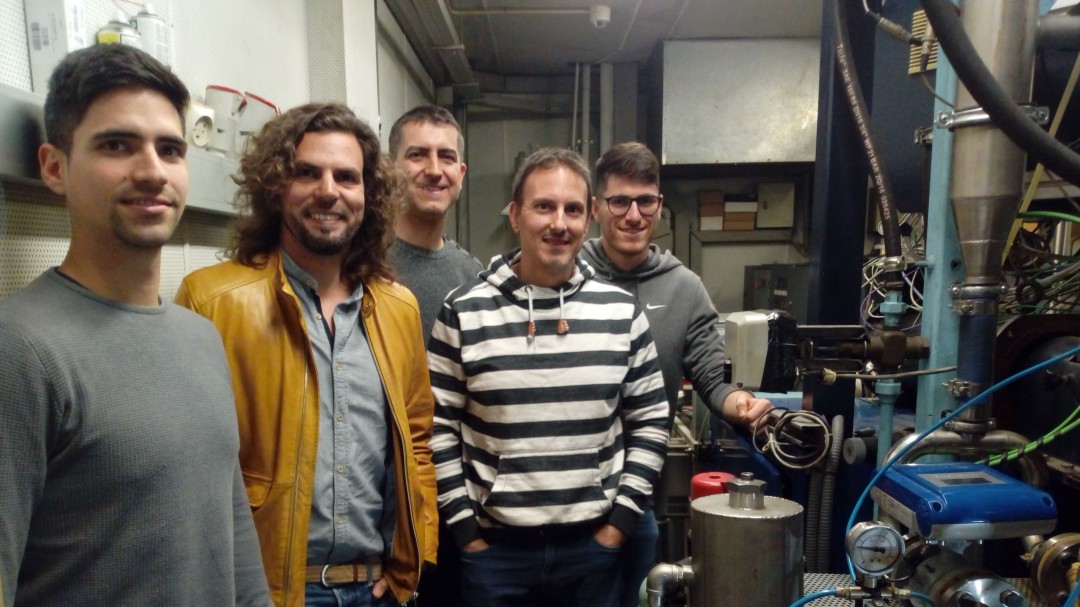 Investigadores de UPV desarrollan nuevas tecnologías para reducir las emisiones
de los vehículos a gasolina
