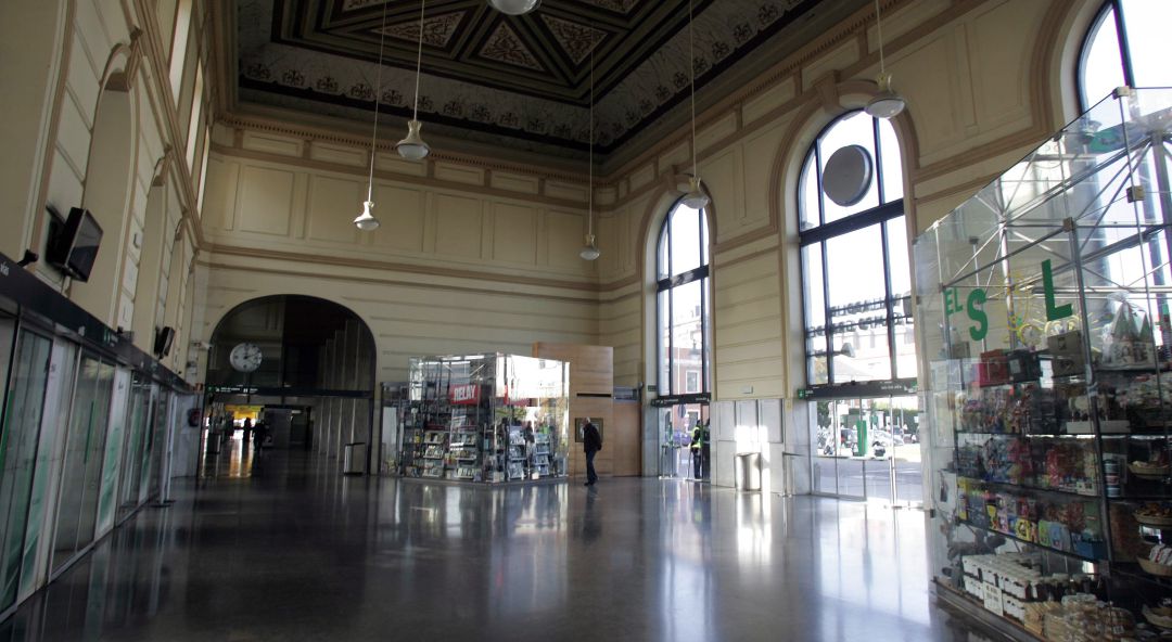 Vestíbulo de la Estación del Campo Grande Vestíbulo de la Estación del Campo Grande