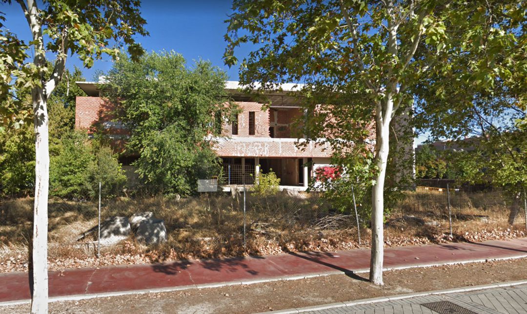 La Casa Regional llegó a levantar el edificio que sería su sede, pero después de 13 años no lo ha podido terminar. La Casa Regional llegó a levantar el edificio que sería su sede, pero después de 13 años no lo ha podido terminar.