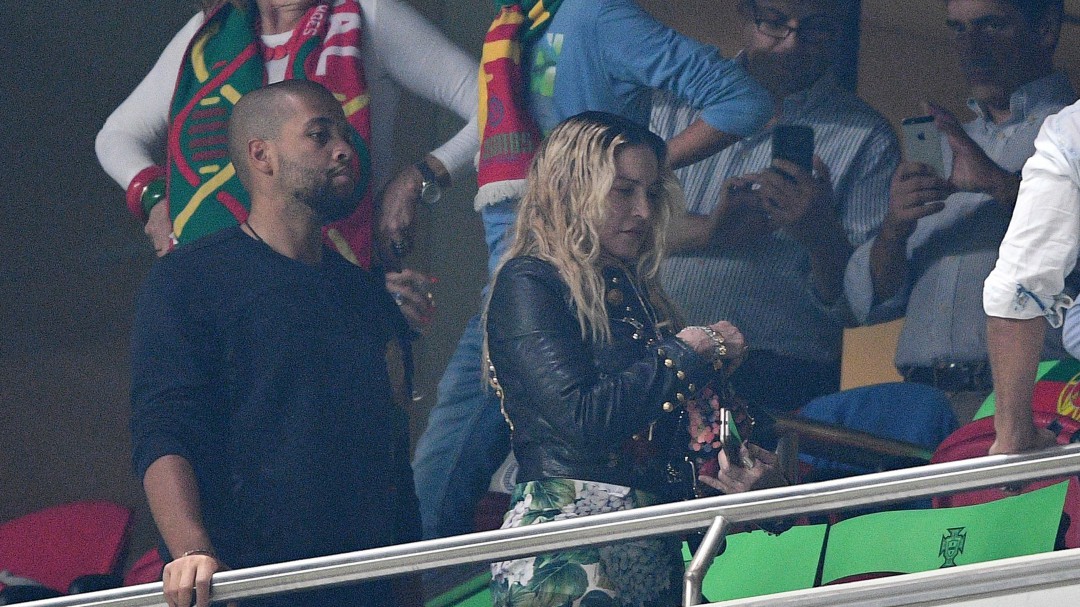 "¡Qué coño hace Madonna en Lisboa!"