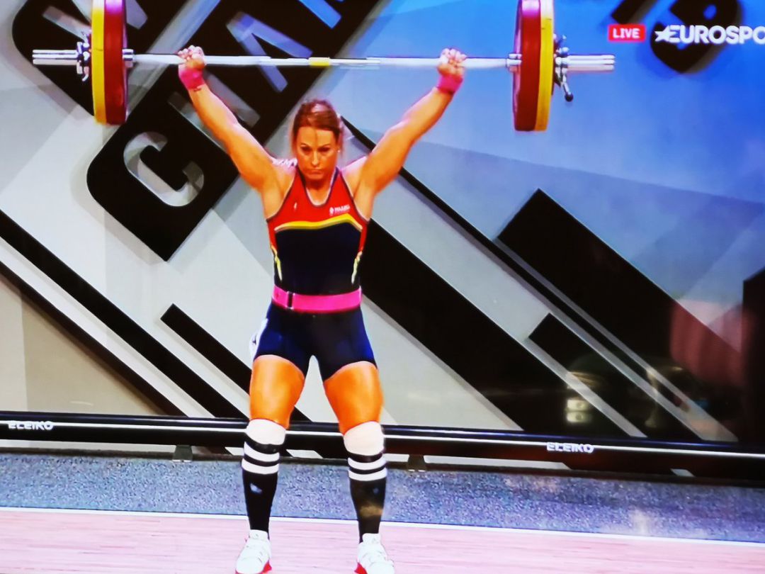 Lydia Valentín, campeona de Europa en arrancada Lydia Valentín, campeona de Europa en arrancada