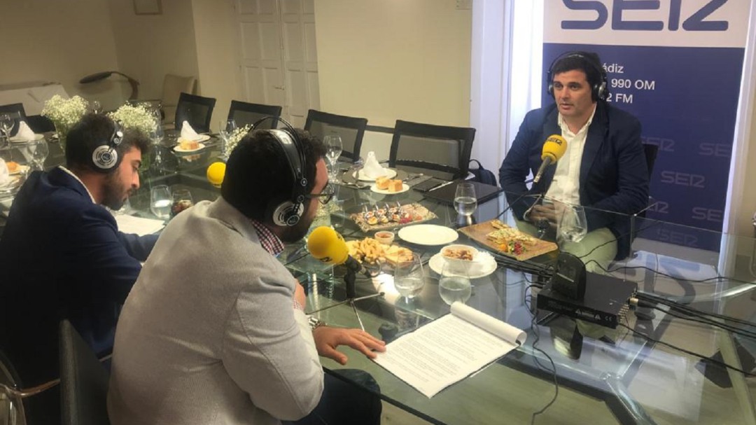 El tren del futuro que nació de una servilleta