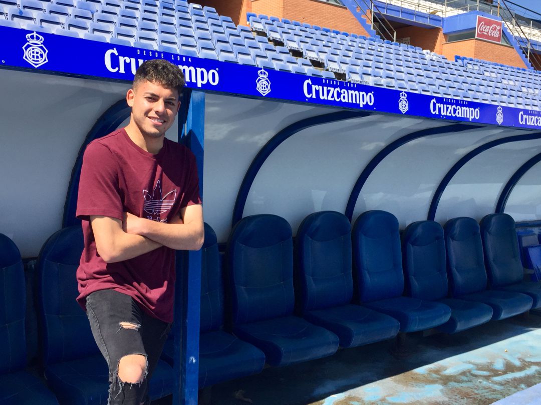 Segunda B: Charaf: "Sé que voy a jugar, pero si no lo hiciese, la experiencia sería buena" Segunda B: Charaf: "Sé que voy a jugar, pero si no lo hiciese, la experiencia sería buena"