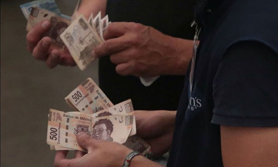 Detenida una menor por robar 5 euros a otra chica tras golpearle Detenida una menor por robar 5 euros a otra chica tras golpearle