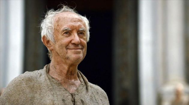 Jonathan Pryce interpreta al Gorrión Supremo en la ficción. Jonathan Pryce interpreta al Gorrión Supremo en la ficción.