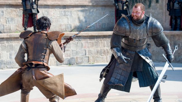 El juicio por combate entre la Montaña y Oberyn Martell. El juicio por combate entre la Montaña y Oberyn Martell.