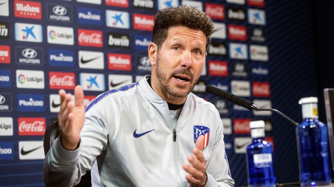 Simeone, sobre la sanción a Diego Costa: "Estoy con él más que nunca"