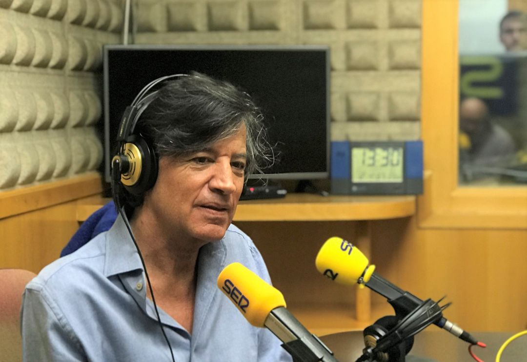 Carlos López Otín descubre, con este libro, su faceta como divulgador científico Carlos López Otín descubre, con este libro, su faceta como divulgador científico