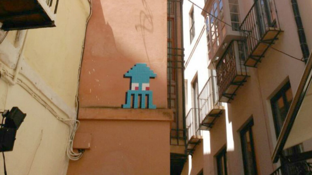 El juzgado del caso Invader pregunta a Francia por qué el artista no ha acudido a declarar las tres veces que ha sido citado