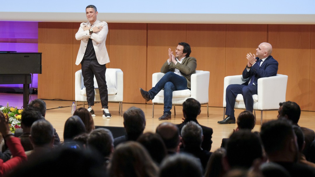 Alejandro Sanz: "Cádiz, yo soy tu hijo, y tú eres mi madre"