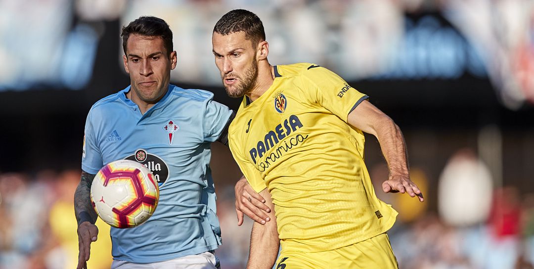 Hugo Mallo y Alfonso Pedraza, durante el duelo entre Celta y Villarreal de hace pocas semanas Hugo Mallo y Alfonso Pedraza, durante el duelo entre Celta y Villarreal de hace pocas semanas