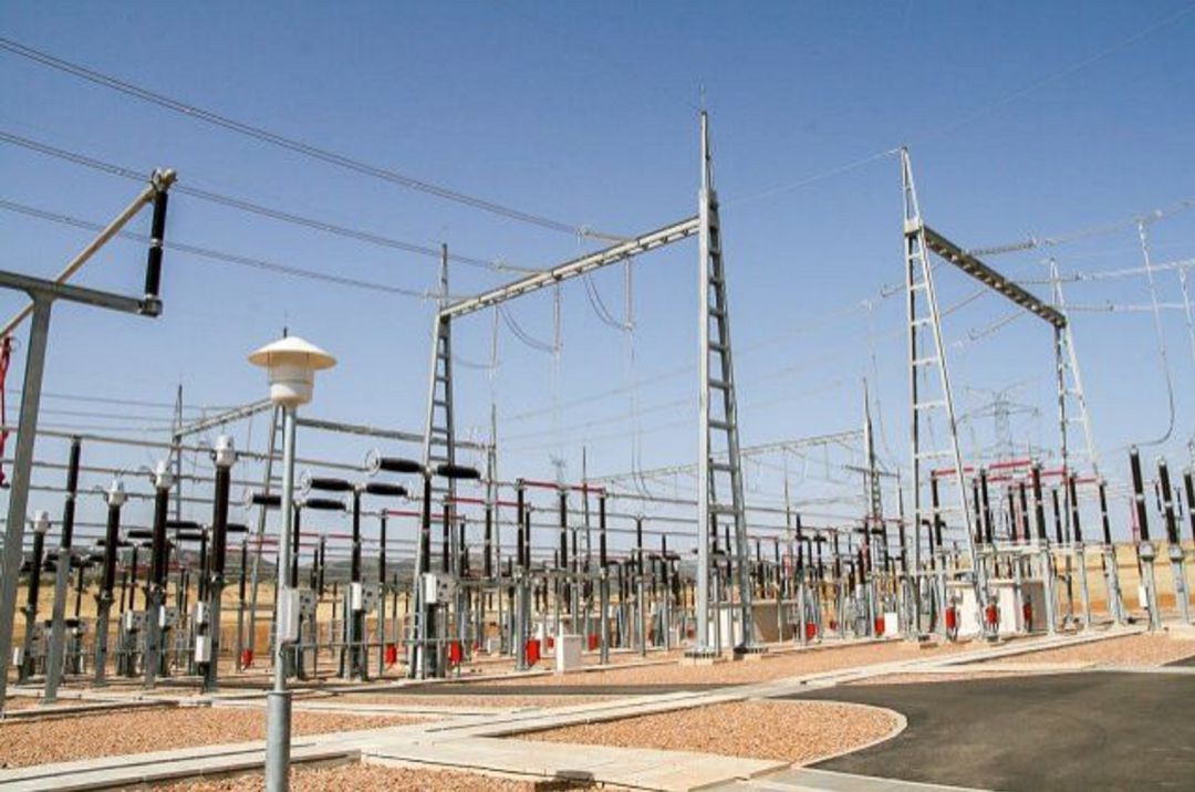 Imagen parcial de la subestación eléctrica de Brazatortas Imagen parcial de la subestación eléctrica de Brazatortas