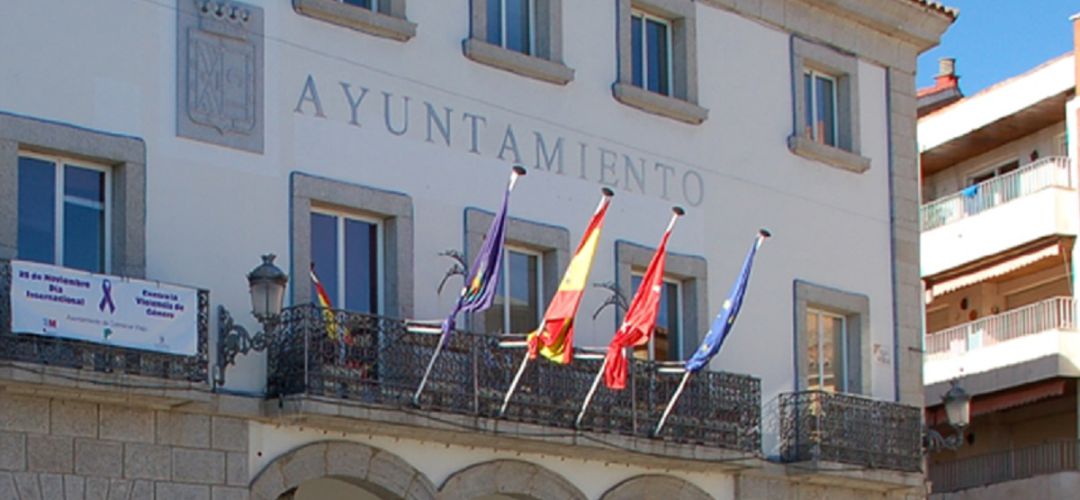Fachada del ayuntamiento de Colmenar Viejo Fachada del ayuntamiento de Colmenar Viejo
