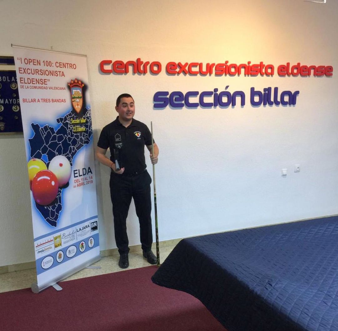 Jesús Rico se adjudicó el I Open del Centro Excursionista Eldense Jesús Rico se adjudicó el I Open del Centro Excursionista Eldense